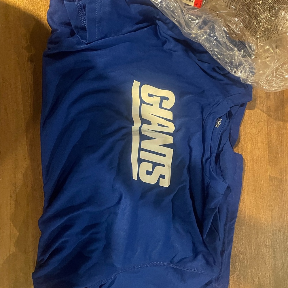 Giants size large blue wicker shirt